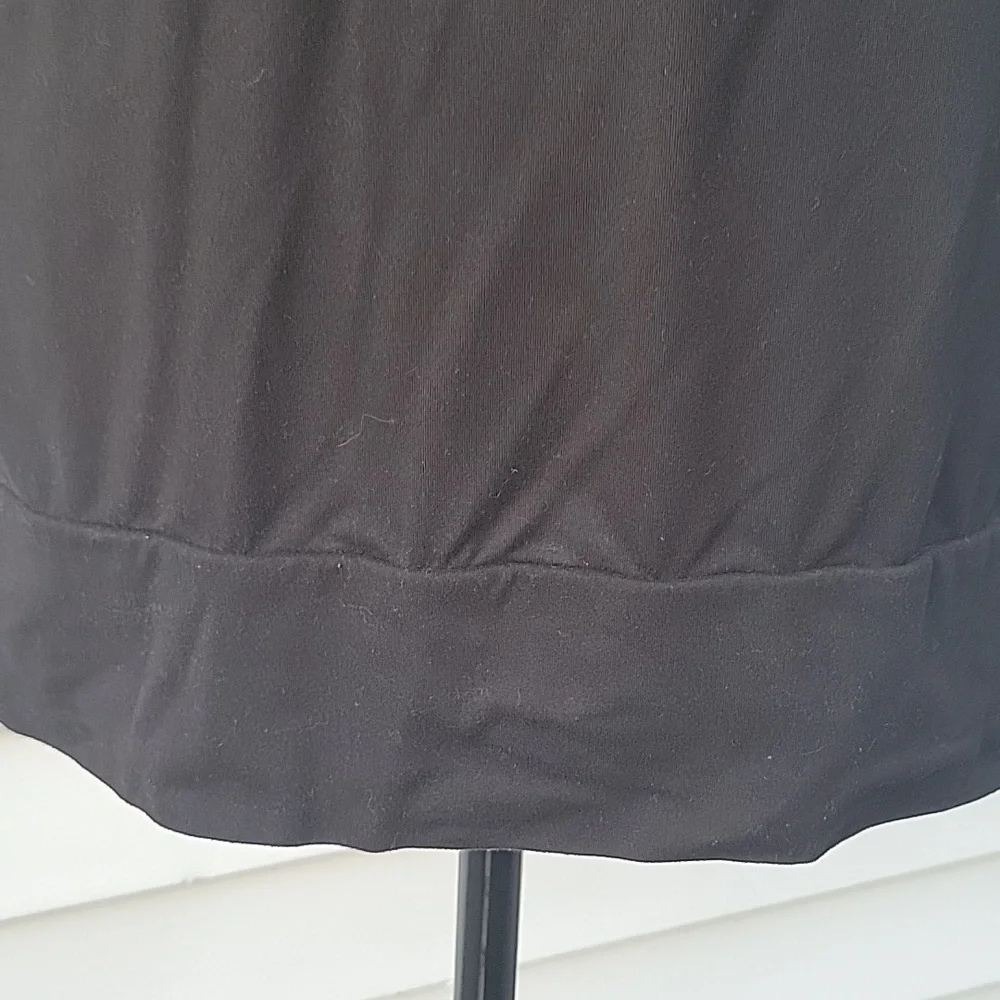 Women's Front Hem Twist Maternity Top; Black
